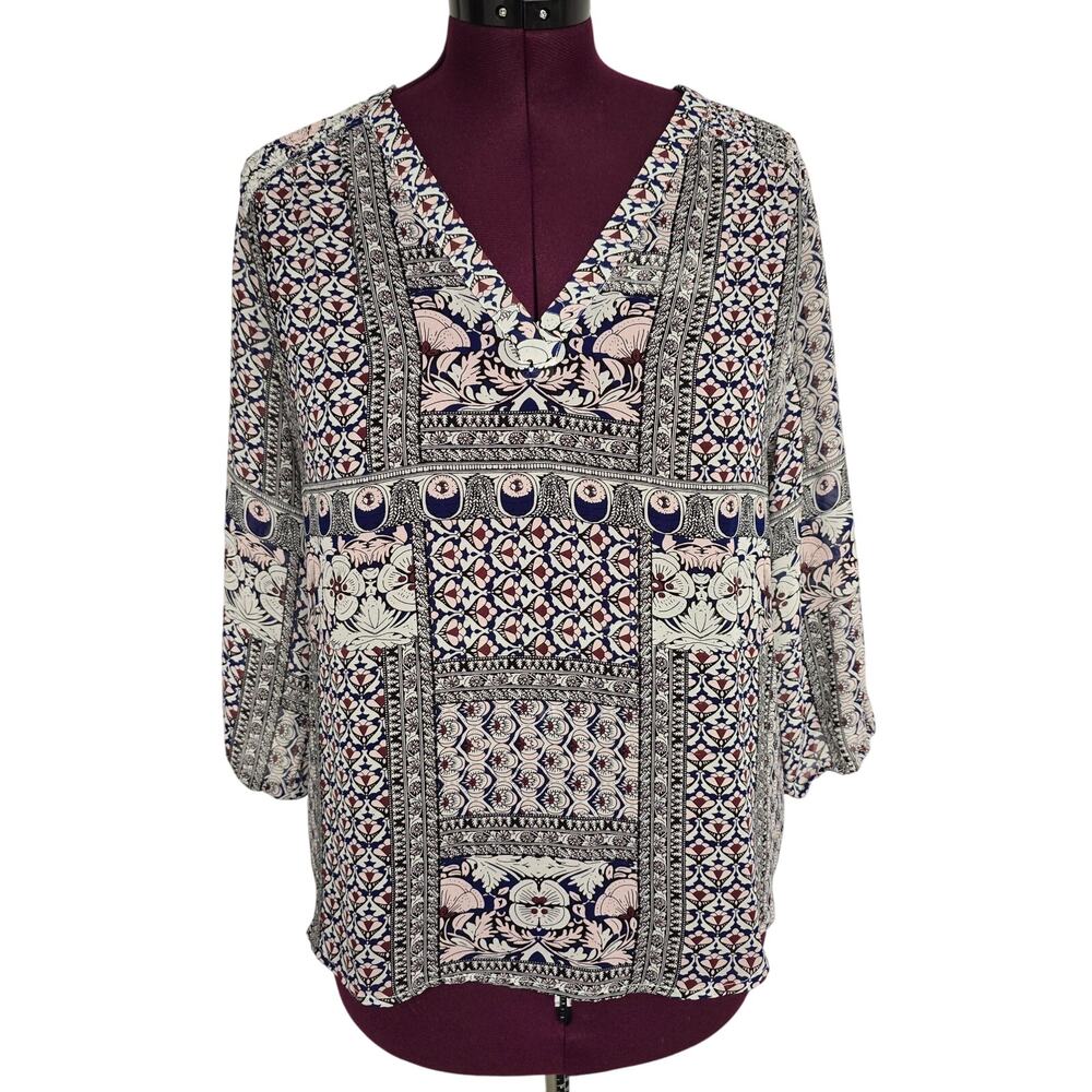Women's Fun 2 Fun Lightweight Multicolor Paisley V-Neck Blouse - Size Medium